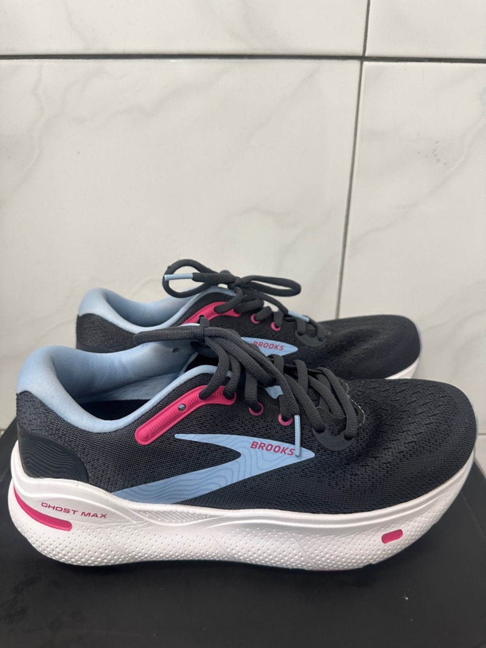 Brooks Ghost Max Women's Running Shoes